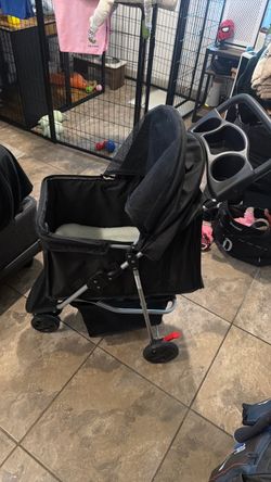 Dog stroller