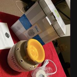 SCENTSY. HUNNY POT WINNIE THE POOH. NO BULB. NOT USED. RETIRED. 