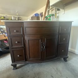 Bathroom Vanity