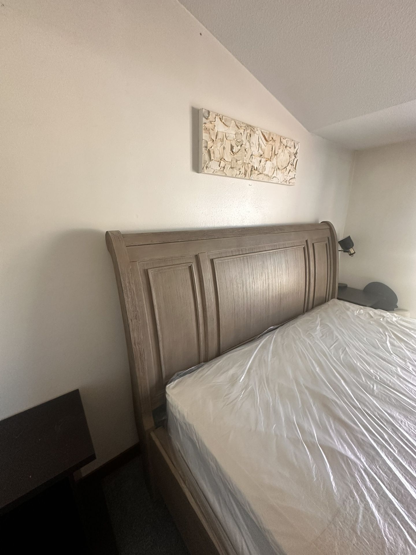 Matching dresser & Bed Frame