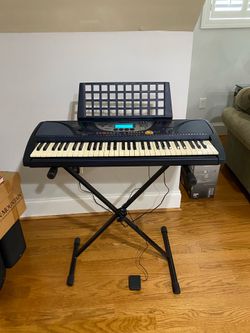 Yamaha Port Tone PSR-270 with Stand & Case