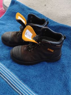 DeWalt boots