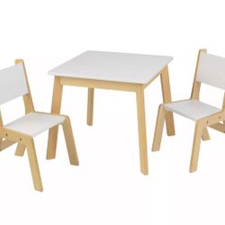 KidKraft Table With 2 Chairs
