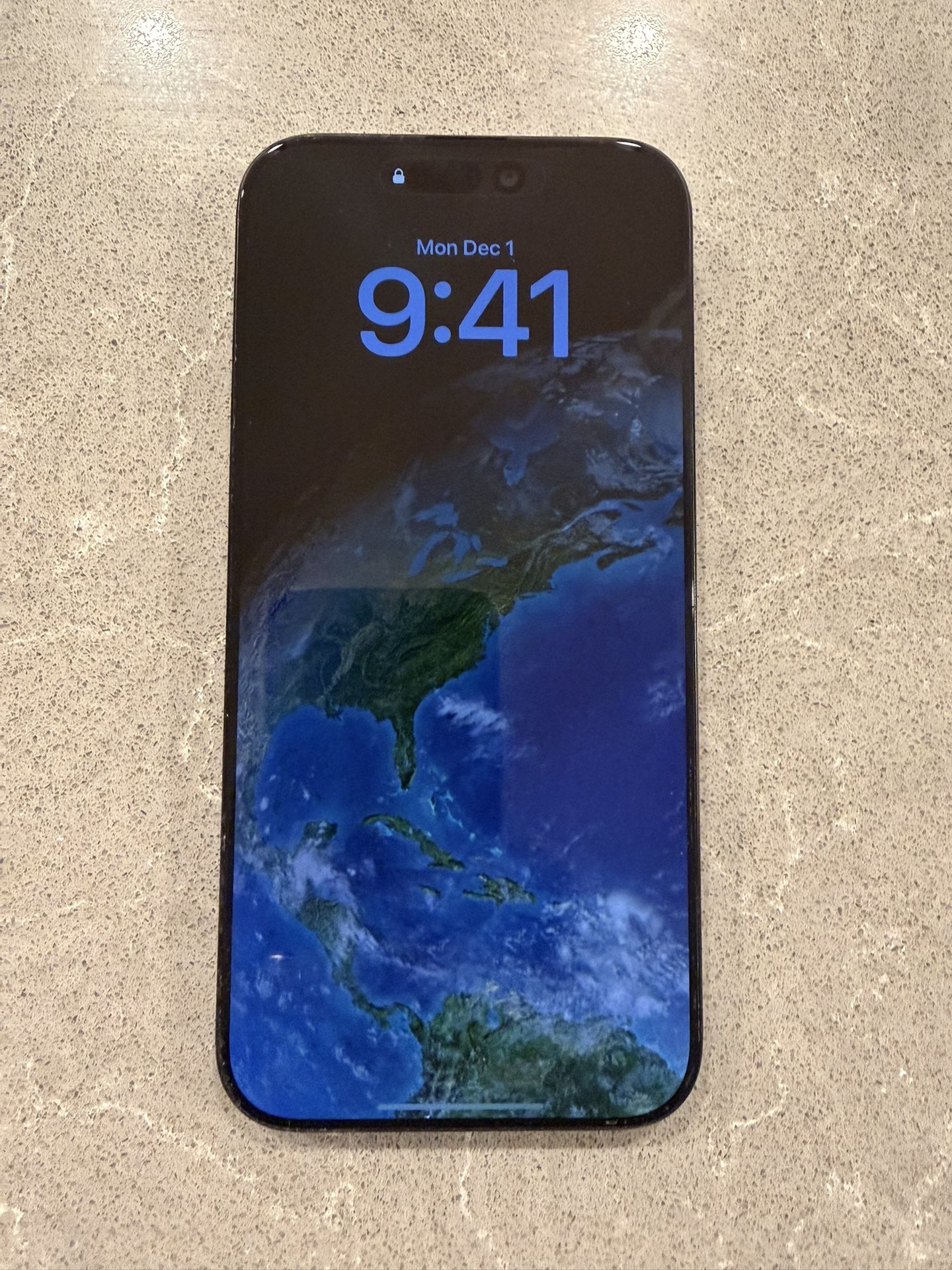 iPhone 16 Pro Max “Unlocked” 
