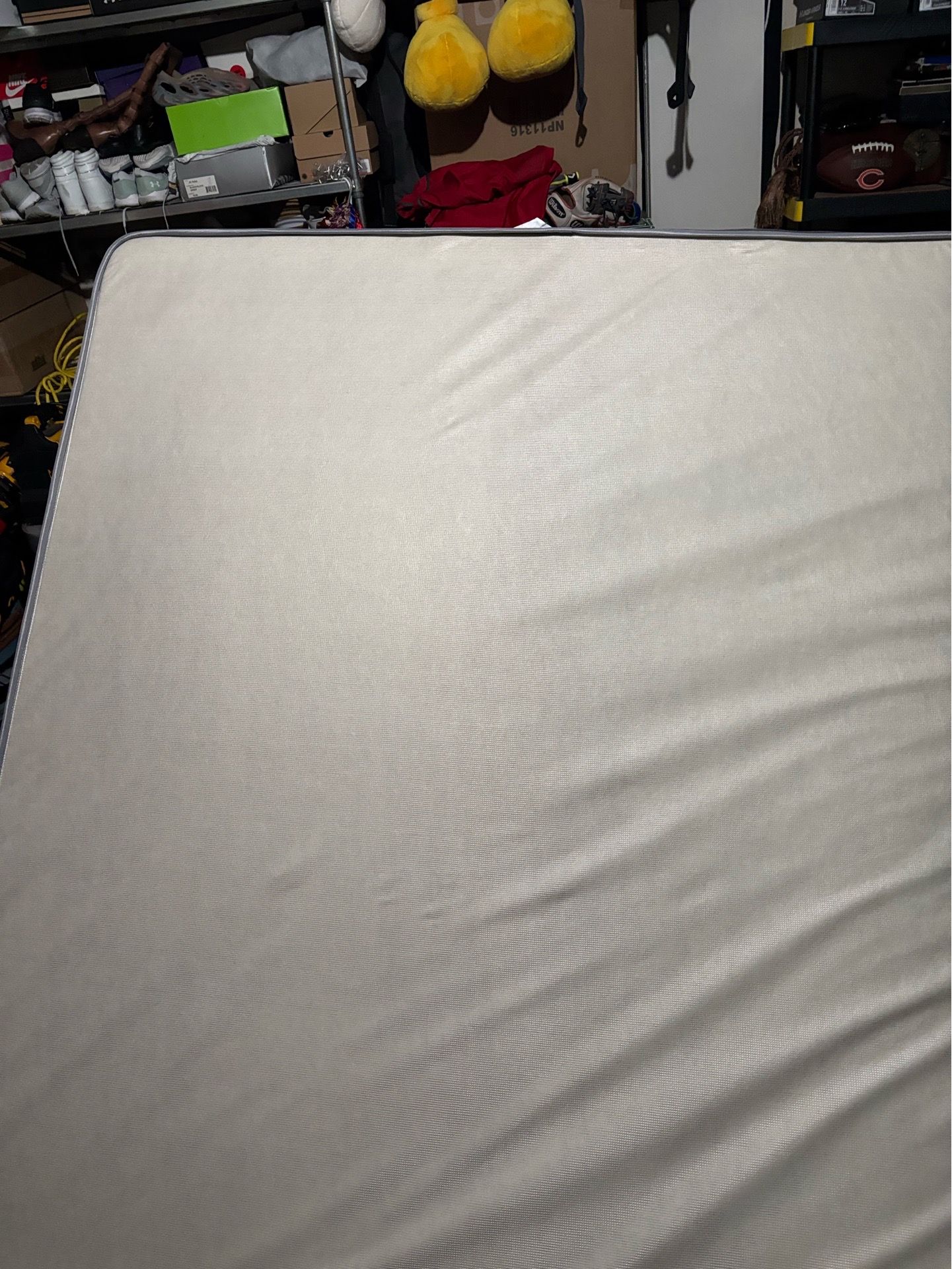 Full mattress