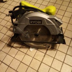 Ryobi Skill Saw