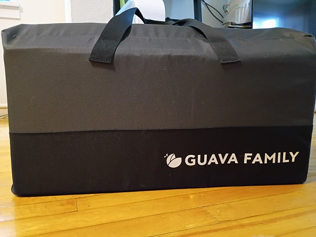 Guava Family travel Crib