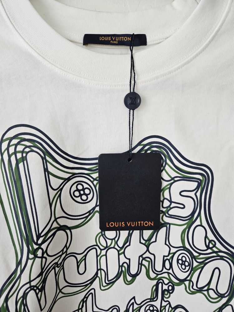 Louis Vuitton XL T-Shirt for Sale in Norfolk, VA - OfferUp