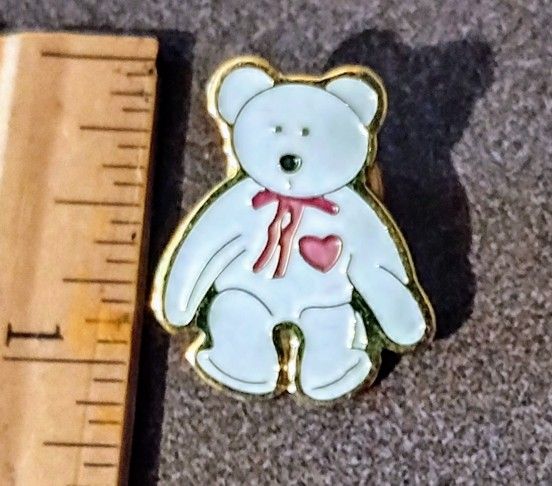 White Teddy Bear Bow Tie Red Heart Vintage Collectible Lapel Pin A-1