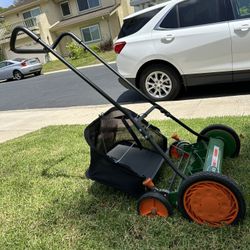 Scott's 20" Manual Lawn Mower