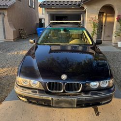 2000 BMW 528i