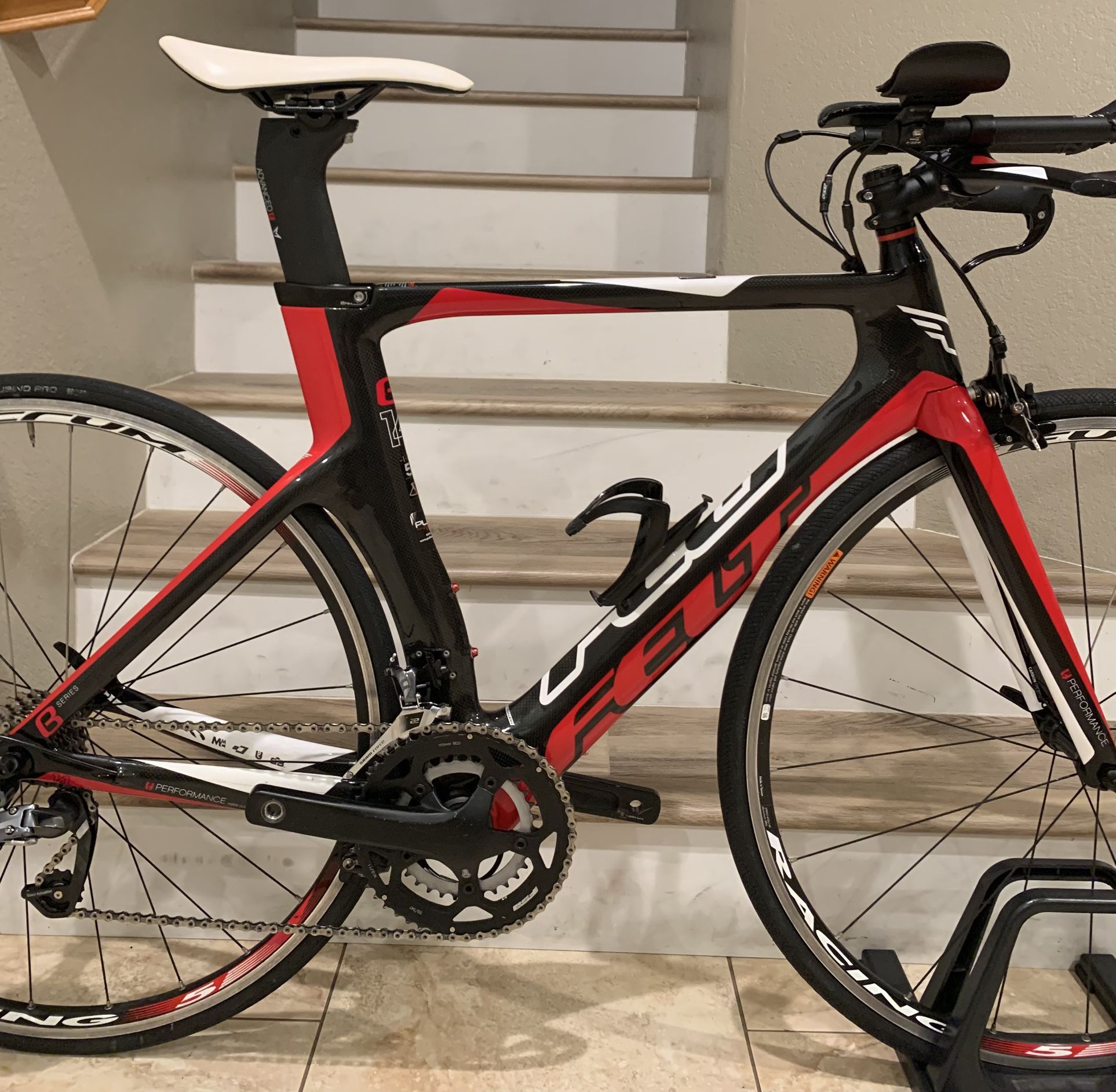 FELT B14 RED Black 2015 Carbon Triathlon/TT Bike Small/Medium Sram Force