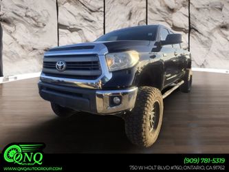 2014 Toyota Tundra 4WD Truck