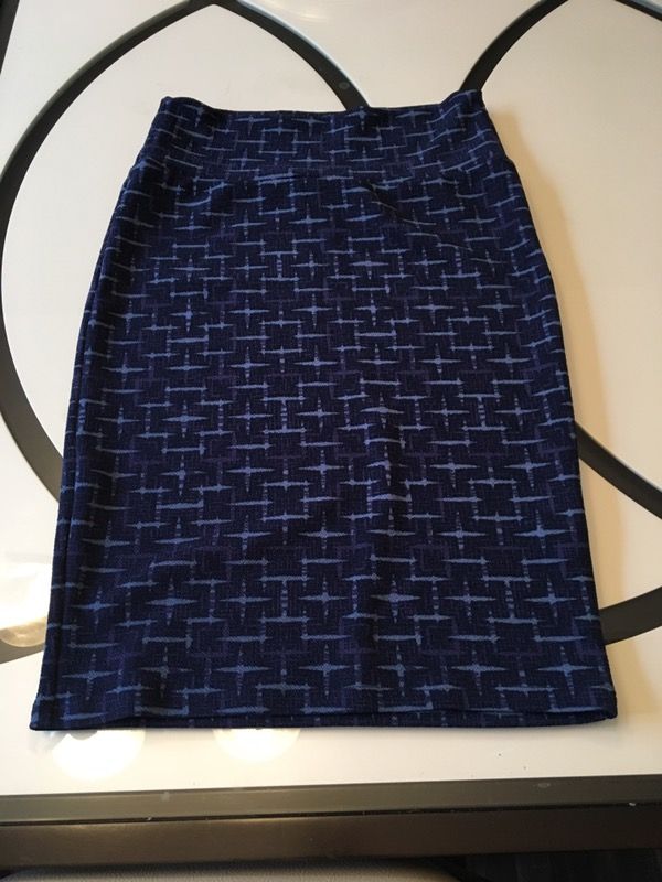 Lularoe Cassie Skirt size xs