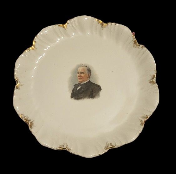 President William McKinley Vintage Canton China Semi Vitreous Gold Leaf Plate in ***MINT CONDITION***