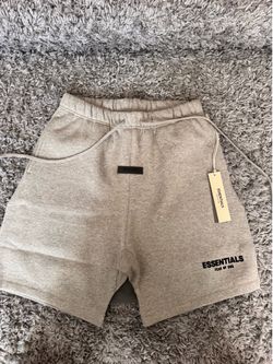 ESSENTIALS SHORTS M