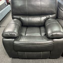 Brand New !! Recliners On Clearence Last And Final Stock! $299 each recliner by two $249 each