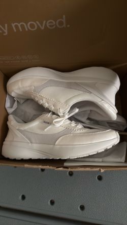 Women’s shoes