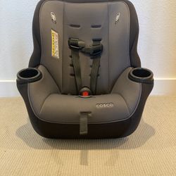 Cosco Onlook 2-in-1 Convertible car seat