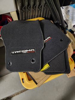 2024 Toyota Tacoma Trd offroad Floor Mat