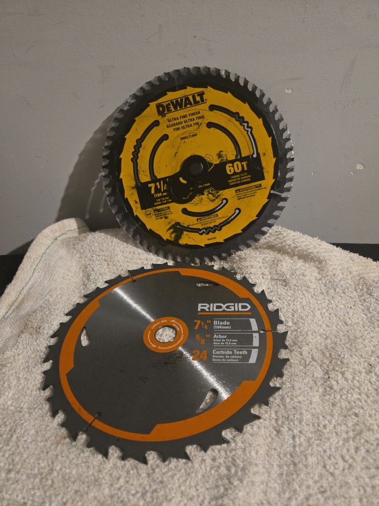 DEWALT 7 1/4" BLADE 60 T