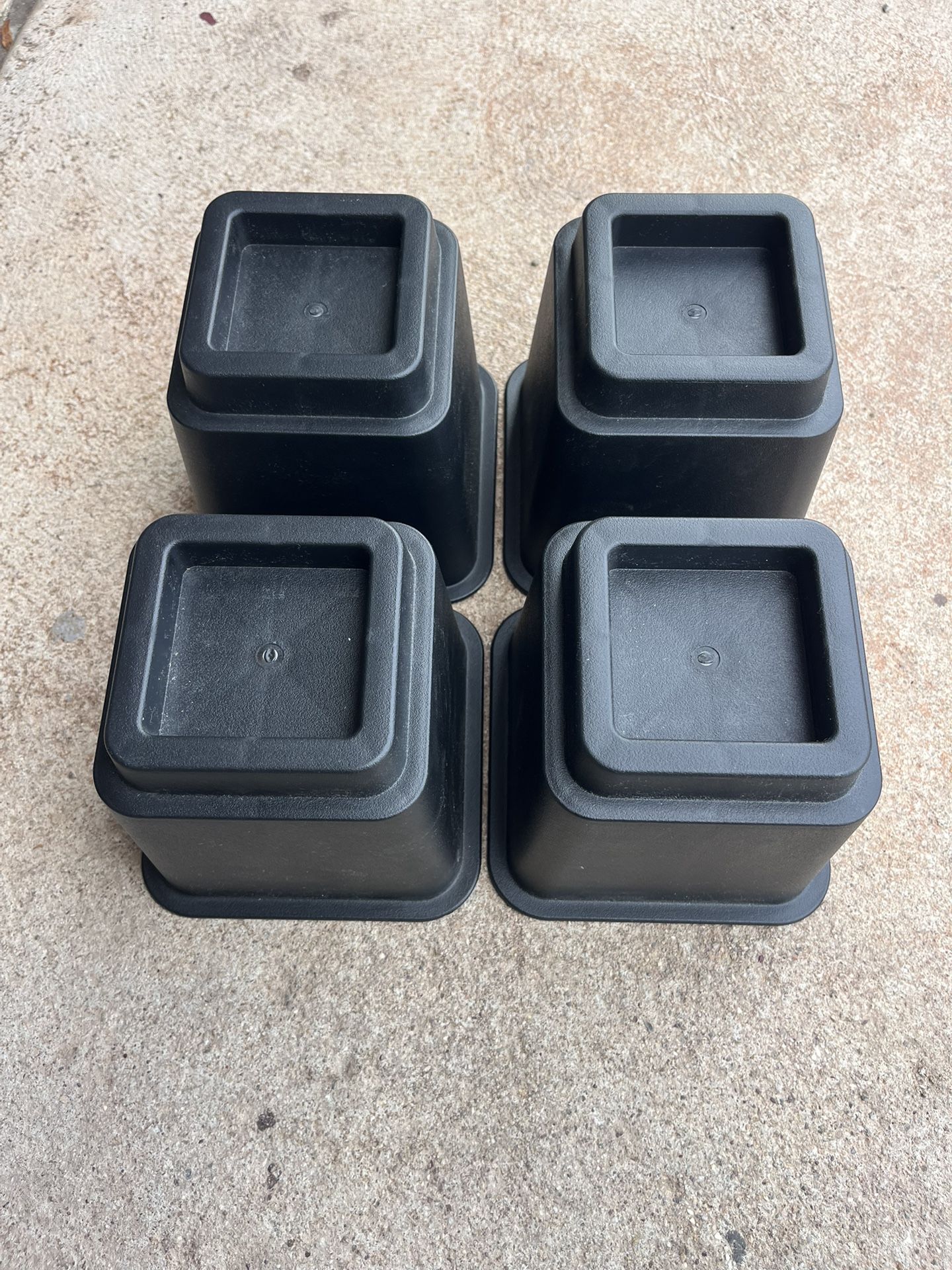 Heavy-Duty Bed and Furniture Risers - Set of 4 (5.75”)