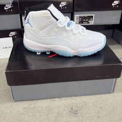 Jordan 11 Legends 