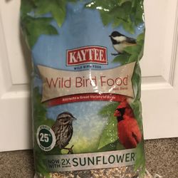 New Kaytee Wild Bird Food 20lb