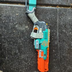Nerf Zombie Stirk Sledgefire