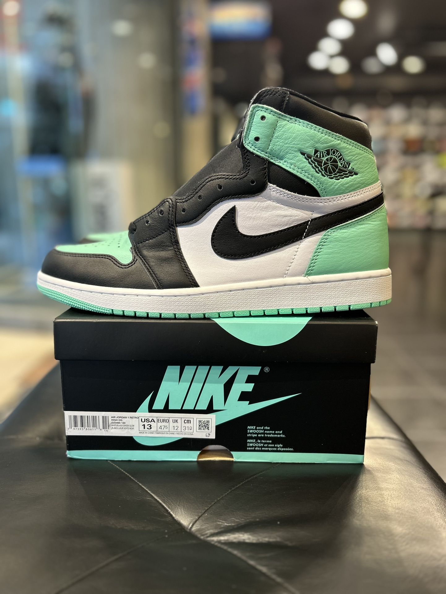 Nike Air Jordan 1 High OG Green Glow Size 13