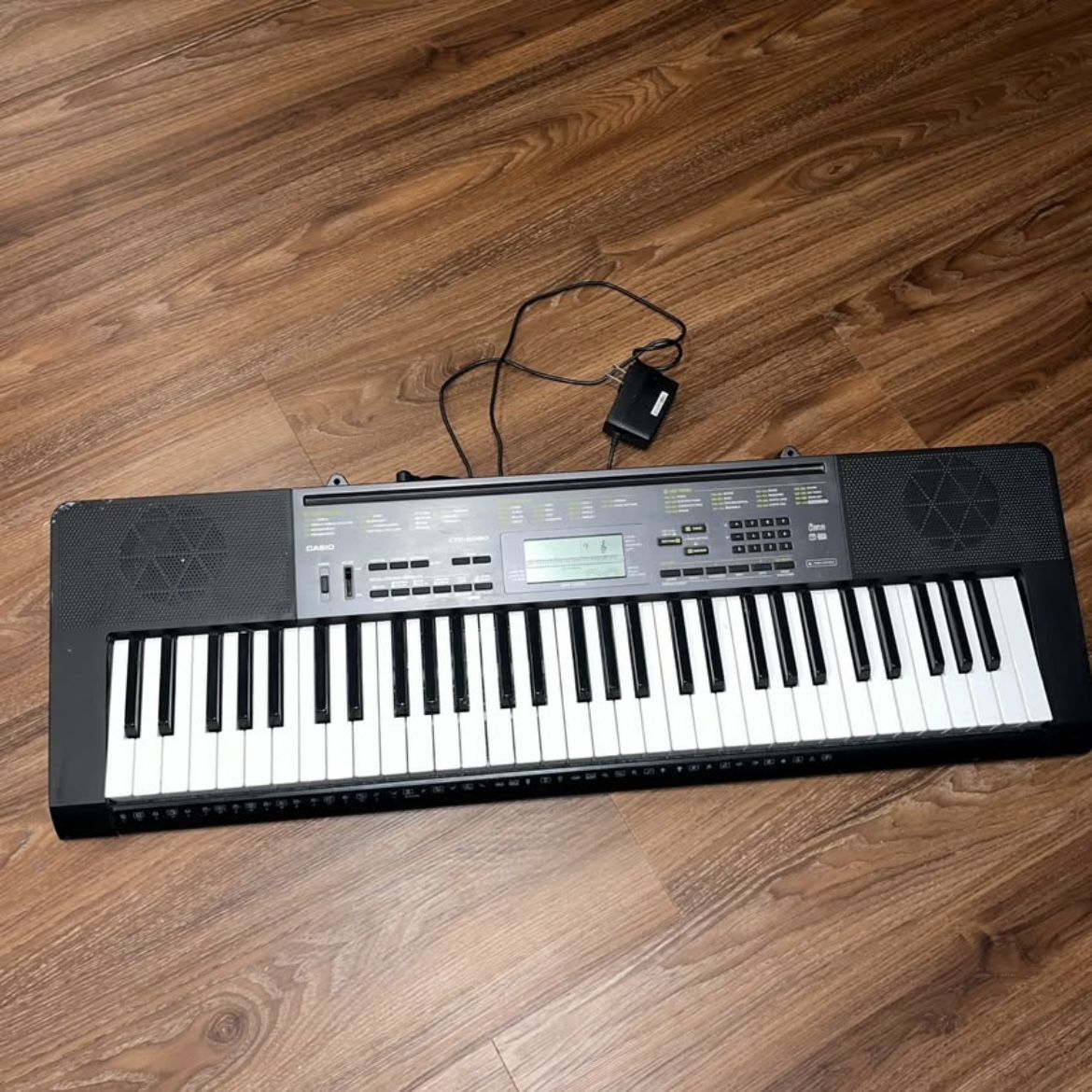 Casio CTK 2080 Electronic Keyboard Piano