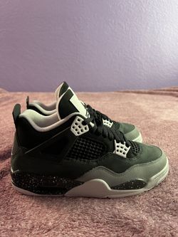 Jordan 4 Retro Fear