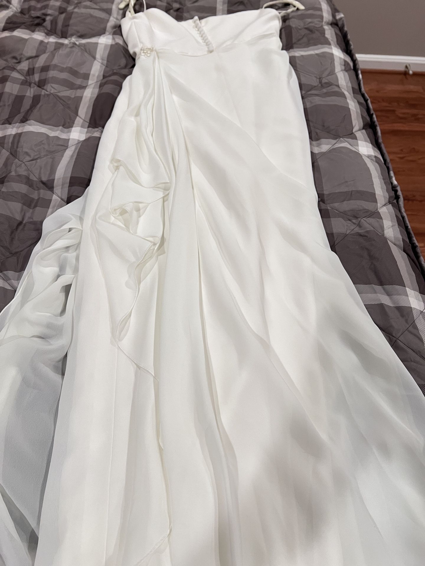 Size 2 Wedding Dress