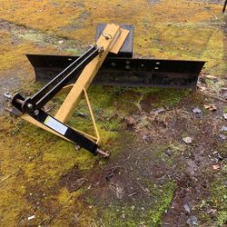 Three Point Scraper