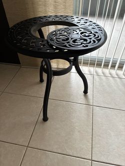 Black Cast Iron Round Patio Side Table