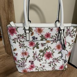 Guess Purse 