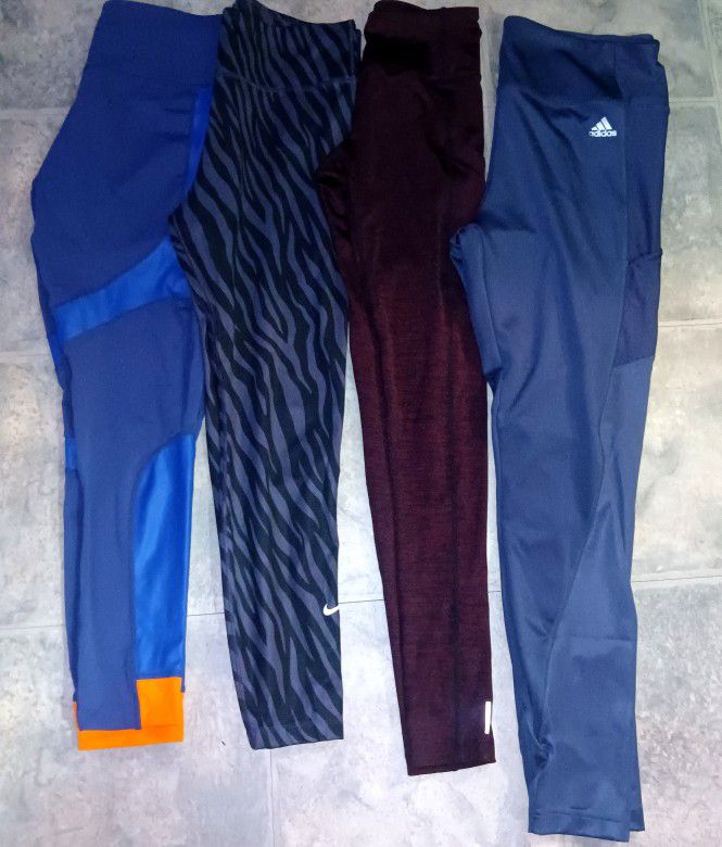4 PAIR OF NAME BRAND Work Out Pants 