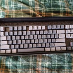 Keychron 8 Mechanical Keyboard