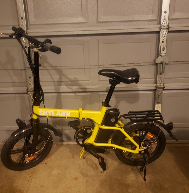 
NAKTO Folding Electric Bicycle 16'' Skylark