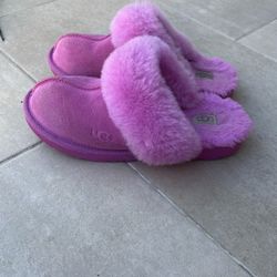 Uggs, Pink Ish Purple 