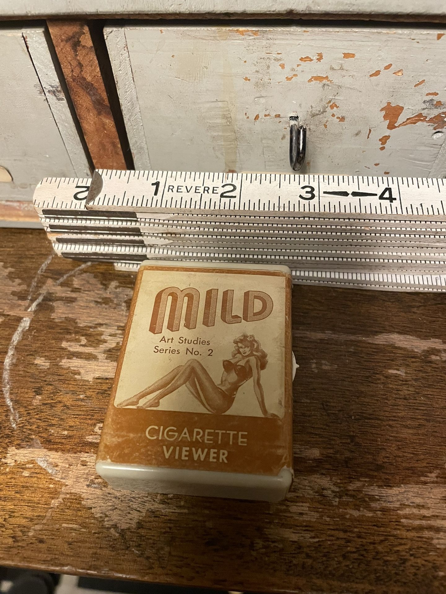 Vintage Rare Cigarette Risque Art Photo Viewer