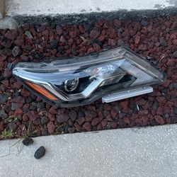 NISSAN PATHFINDER HEADLIGHT