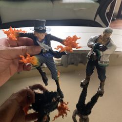 One Piece Sabo & Smoker Figure
