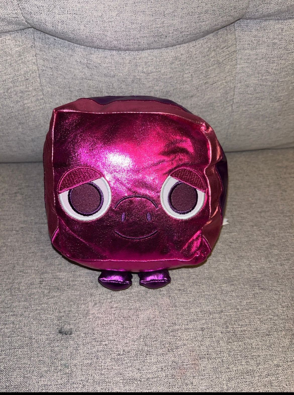 2022 Pet Simulator Surprise Plushy Pink/purple Metallic Color. LIMITED EDITION