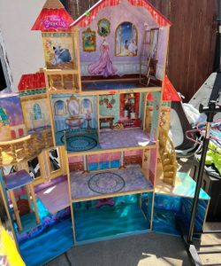 The Little Mermaid Doll House