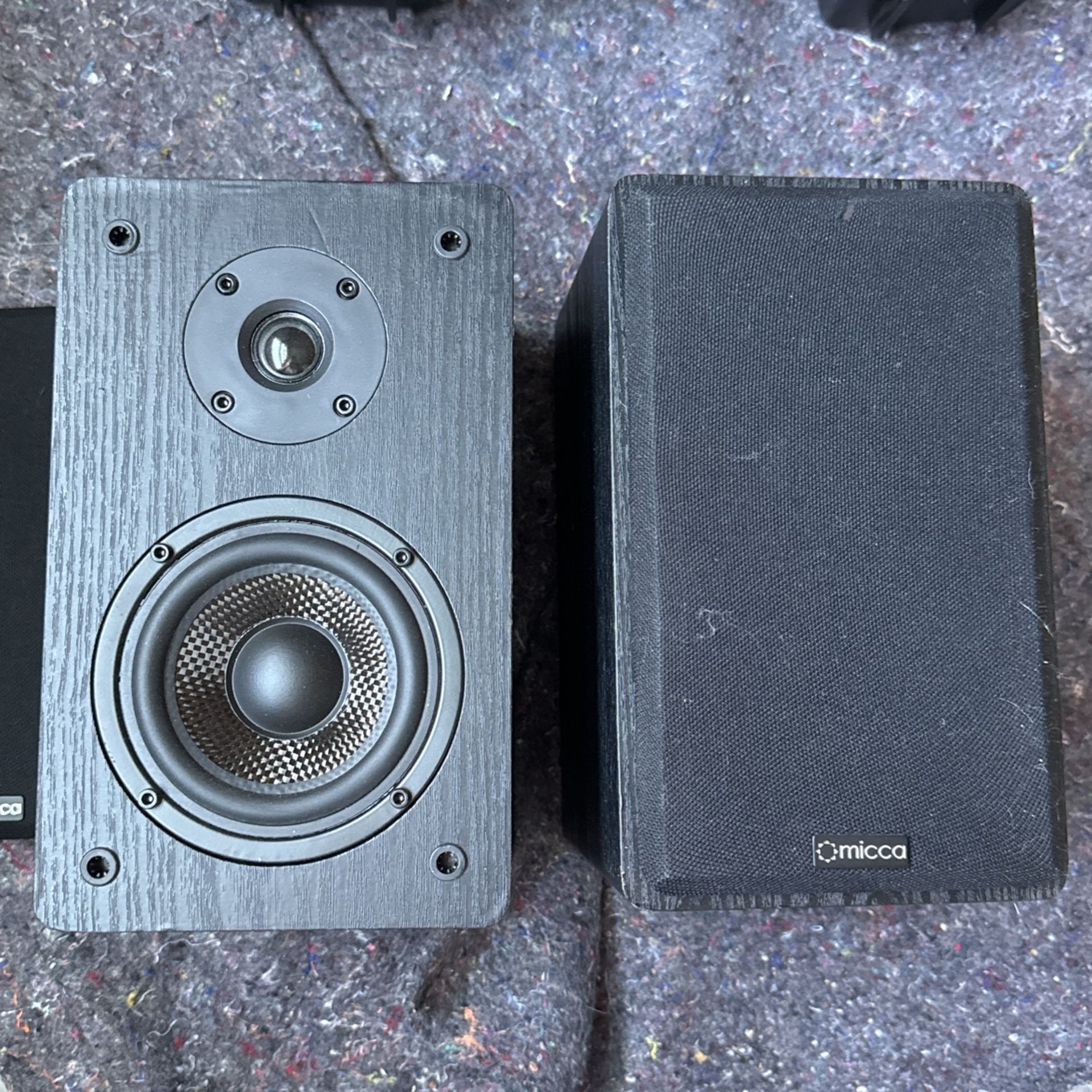 Micca Bookshelf Speakers