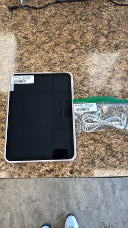Computer tablet Apple A2696