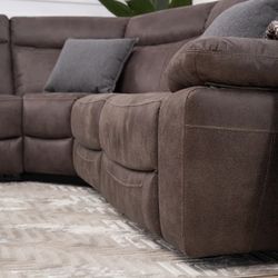 **ESTATE SALE** Electric Reclining Sectional Couch Brown Sofa 5 Piece 3 Seats Recline 