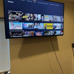 60” Vizio Tv