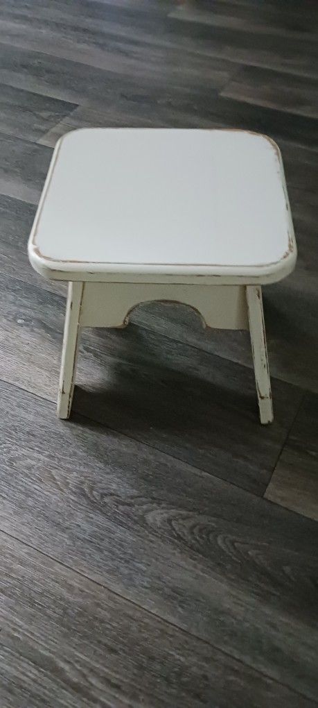 Farmhouse Wooden Stool